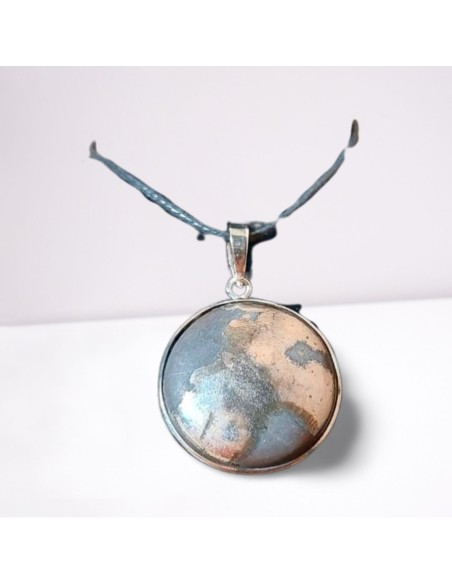 photo d'un pendentif en Pyrite gold apache